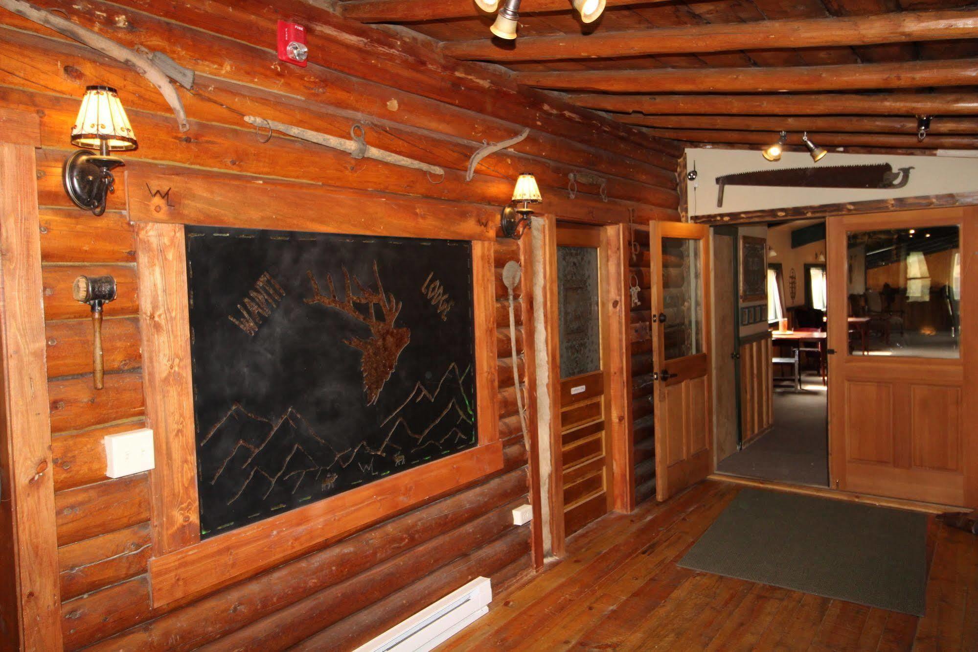 Wapiti Lodge Exterior foto